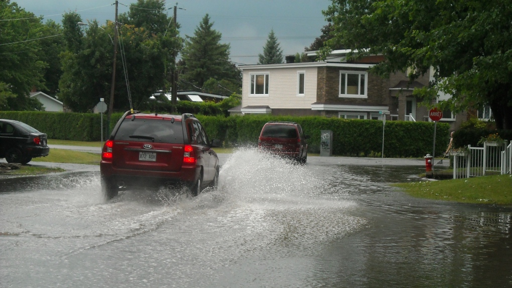 Flooded streets. (MyNews contributor Cara Buckman)